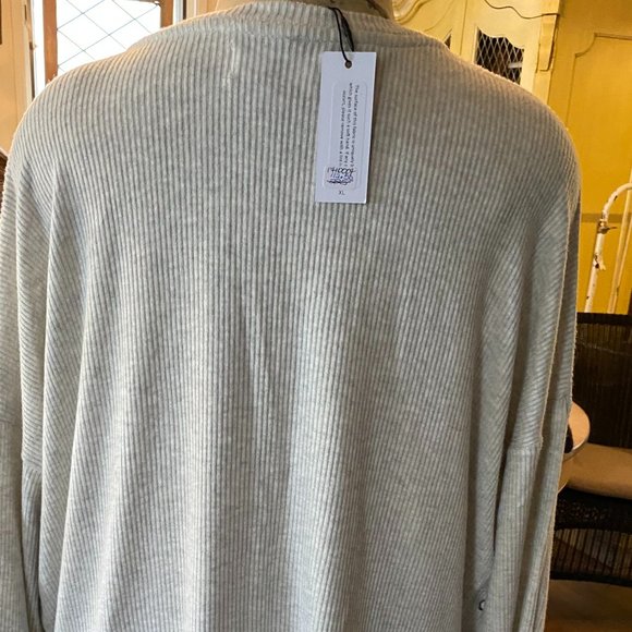 Women's Velvet Oatmeal Ribbed Bell Sleeve Top - Picture 2 of 5